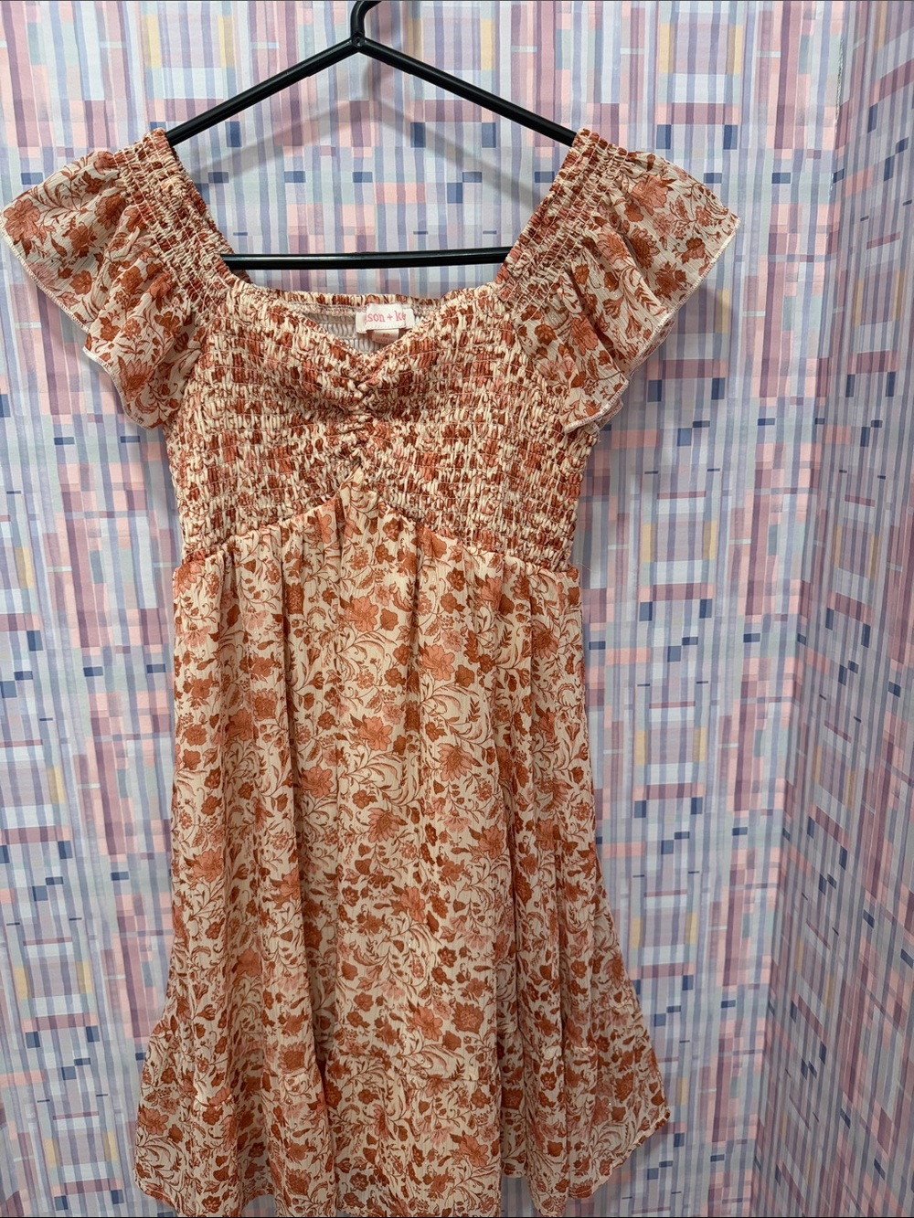 Floral print flutter sleeve dress